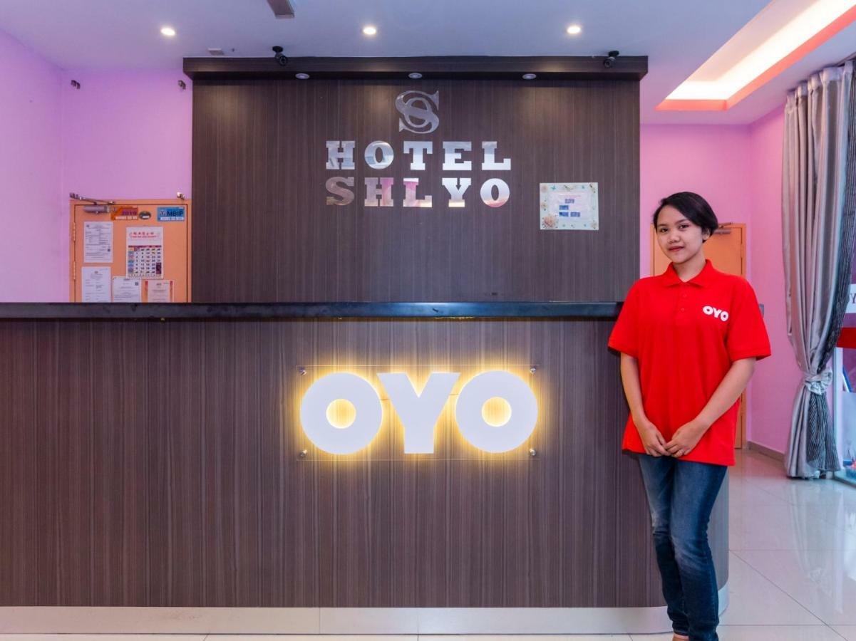 Oyo 1172 Hotel Shlyo Нусаджайя Экстерьер фото