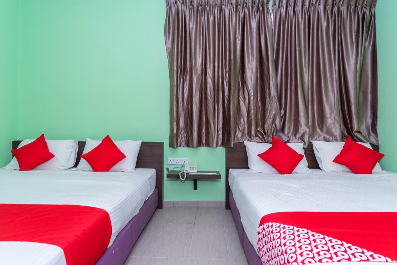Oyo 1172 Hotel Shlyo Нусаджайя Экстерьер фото