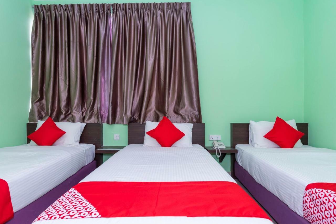 Oyo 1172 Hotel Shlyo Нусаджайя Экстерьер фото